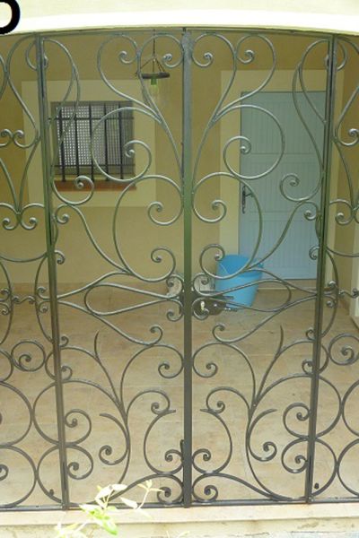 grille-de-porte-gp06391E5297-2C57-EFE7-D930-D94D222D6BAB.jpg
